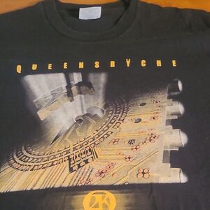 🔥 Vintage Queensrÿche Q2K World Tour 1999-2000 Shirt – Progressive Metal Band T